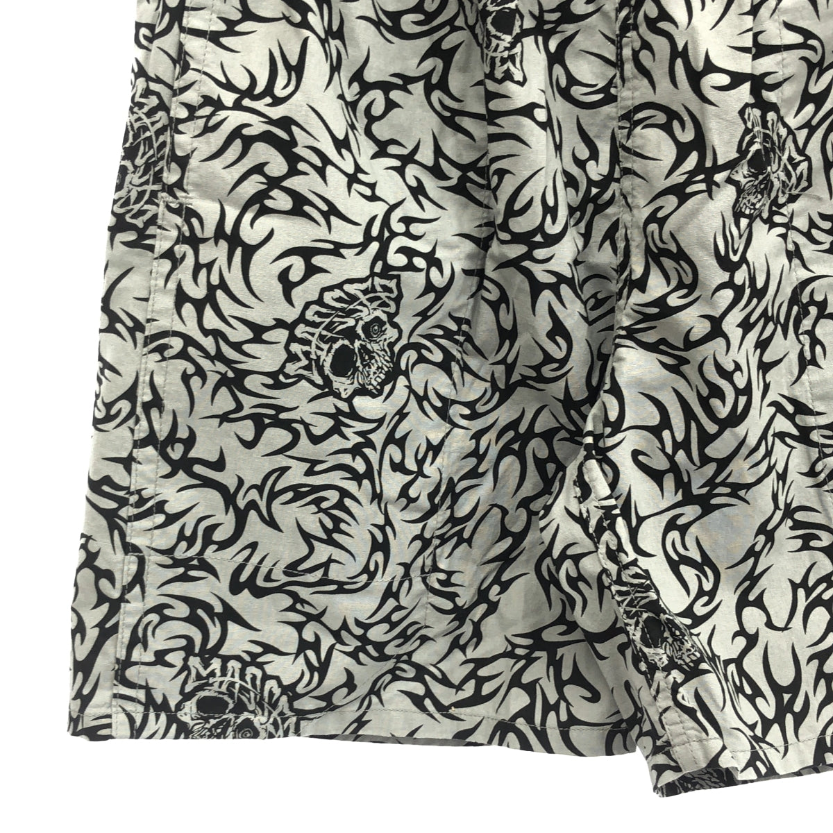 【美品】  MASSES / マシス | 2024SS | SHORTS SKULL スカル トライバル 総柄 ショートパンツ | M | グレー / ブラック | メンズ