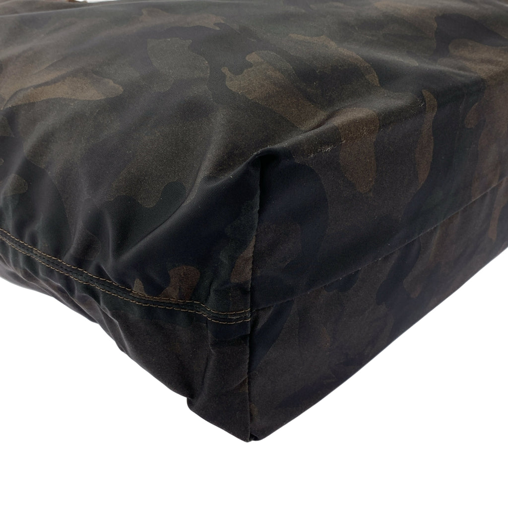 Felisi | 11-91 尼龍迷彩手提包，搭配皮革手柄 |