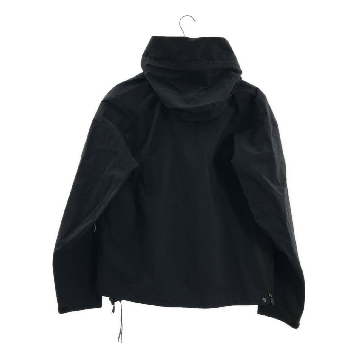 新品同様 ACRONYM J43-GT ゴアテックス ジャケット パーカ S 黒 ACRONYM（アクロニウム）の「Black J43-GT Jacket（）」 - WEAR
