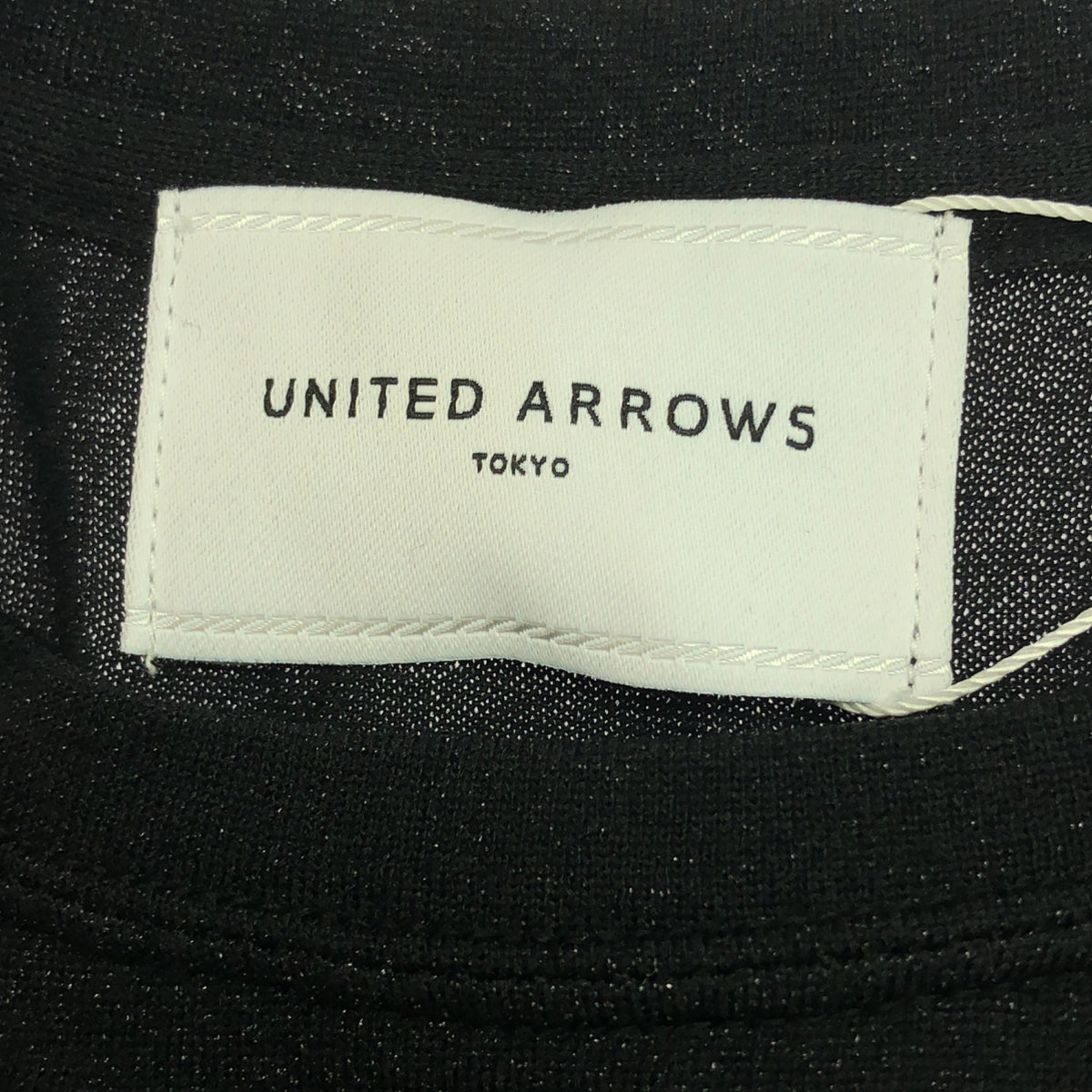 [新] 聯合箭隊 |金銀絲長袖剪裁和縫紉 | F |黑色 |女性的