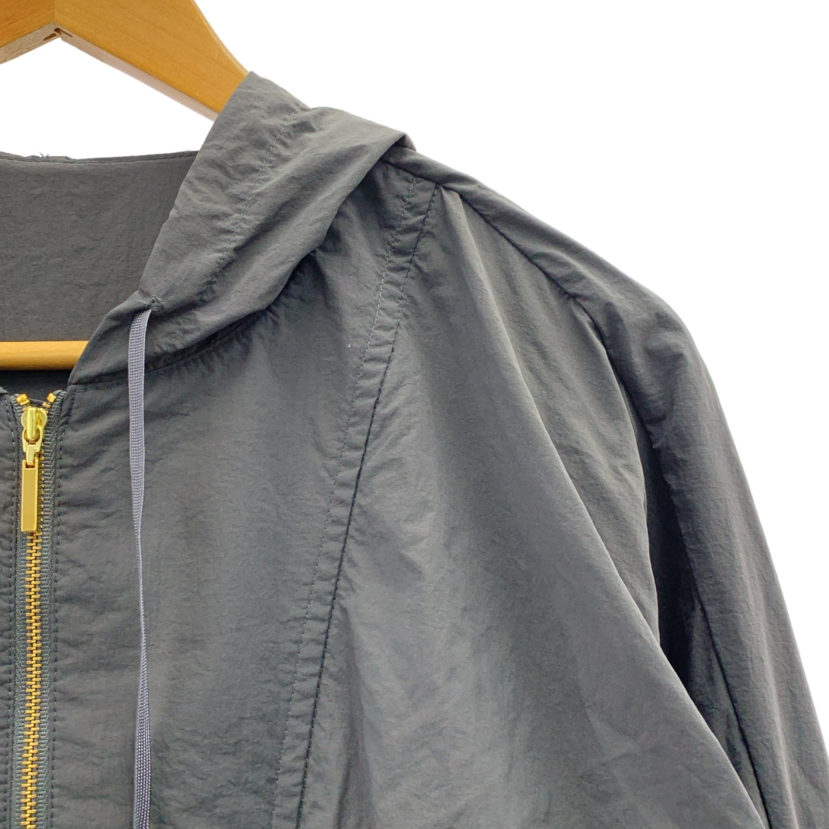 MICA&DEAL / マイカアンドディール | ウエストギャザーフーデッドロングコート | F |