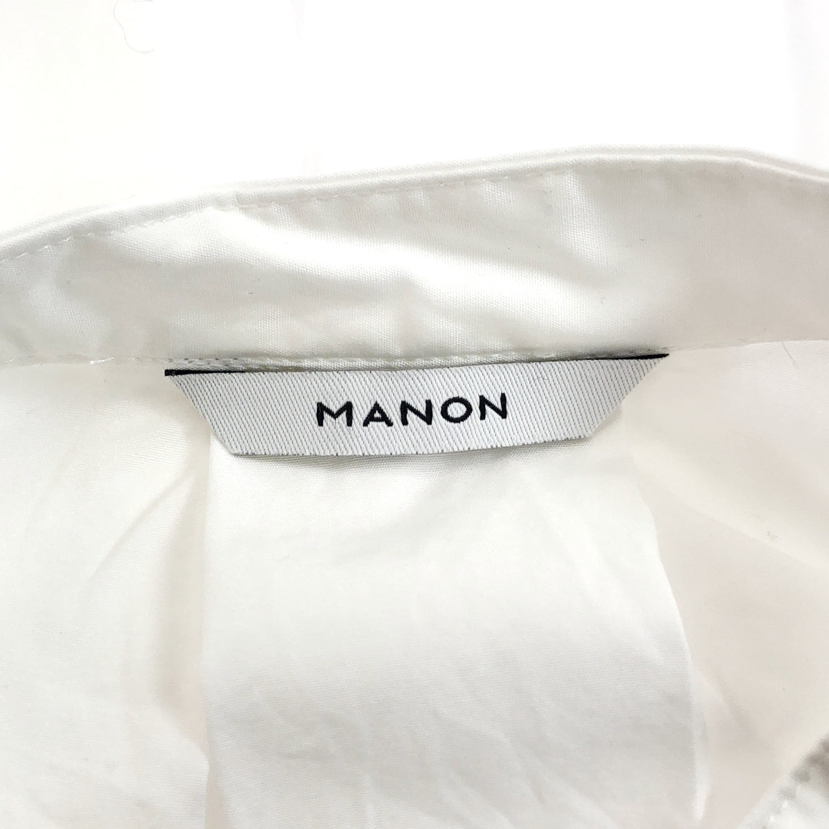 【美品】  manon / マノン | フリル装飾 バンドカラー シャツ ブラウス | 0 | White | レディース