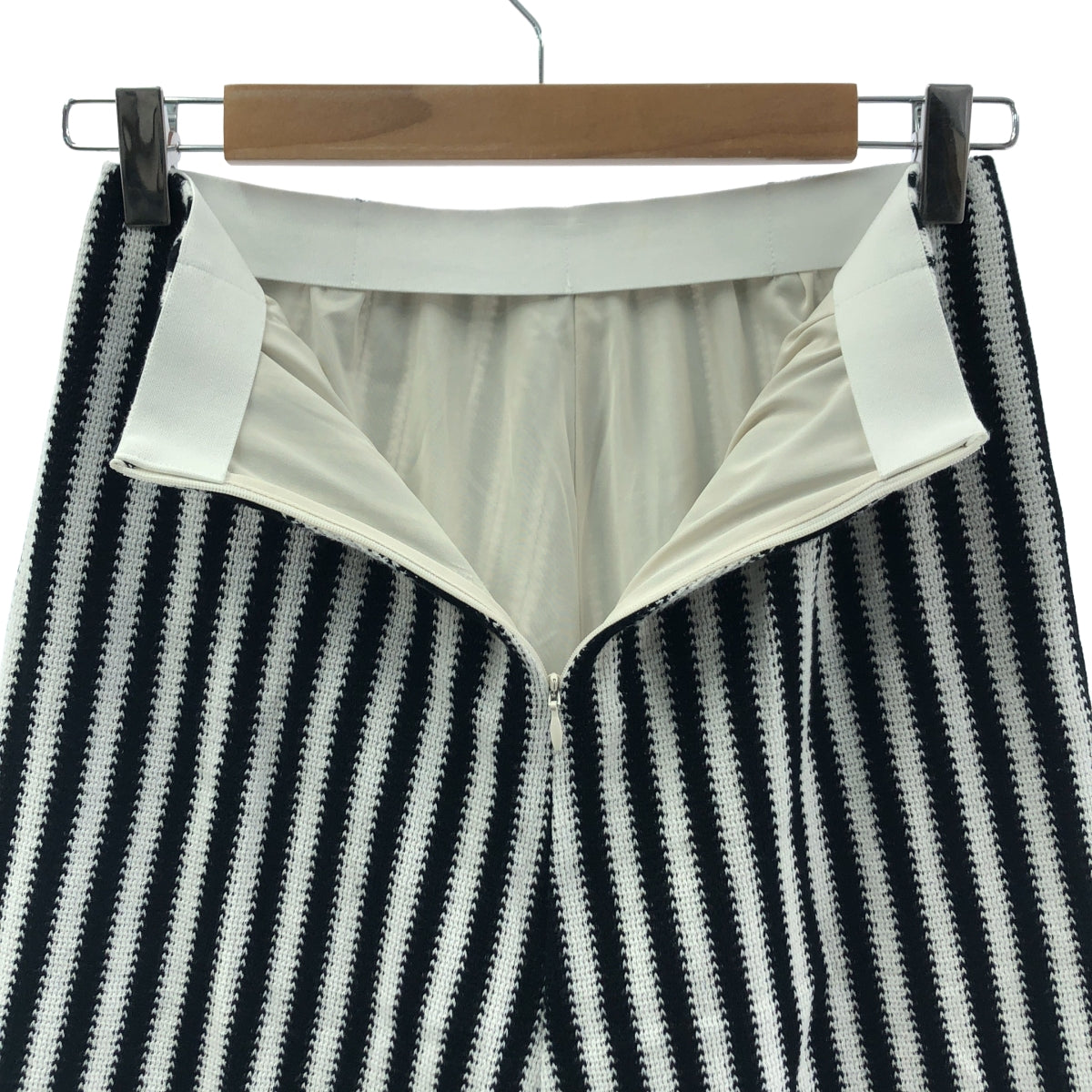 CITYSHOP / シティショップ | 2023SS | RUSSELL STRIPE SKIRT ラッセルストライプスカート | F | ブラック / ホワイト | レディース