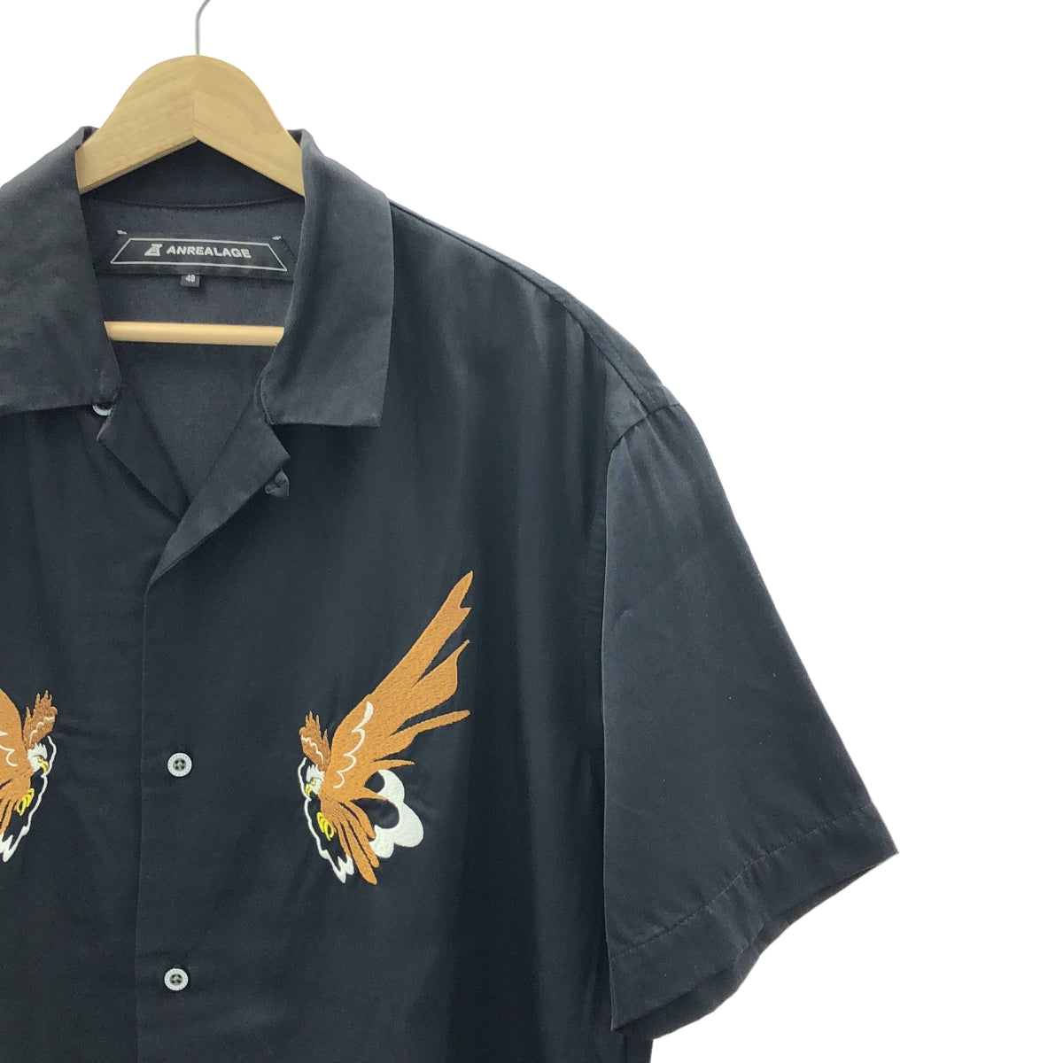 ANREALAGE | 老鷹刺繡人造絲棉開領襯衫 | 尺寸 48 | 男款