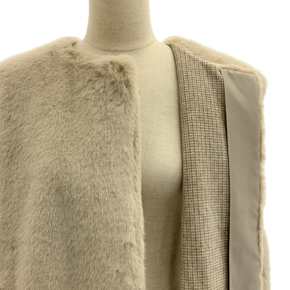 SEVEN TEN by MIHO KAWAHITO | 雙面三穿皮草馬甲 | XS | 女款