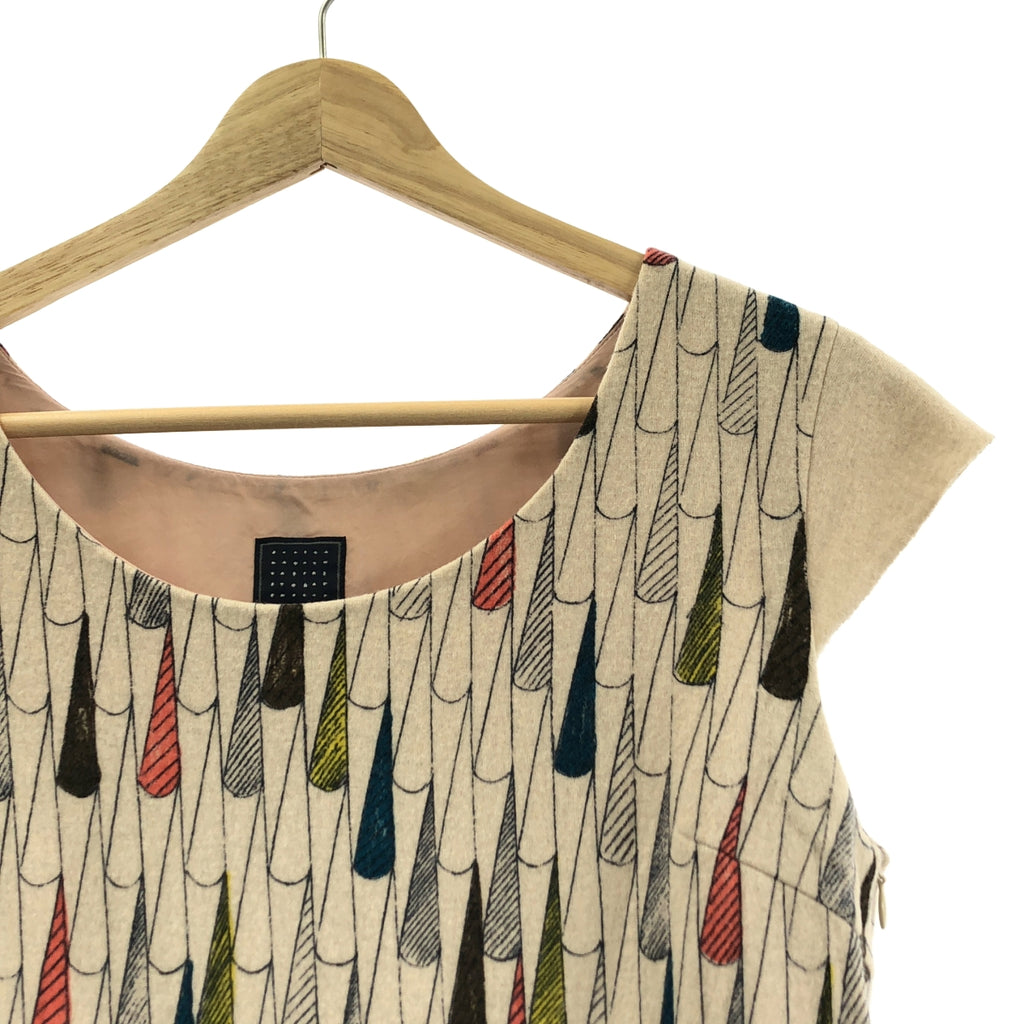 mina perhonen / 미나페르호넨 | sunny rain 울 옷 무늬 프린트