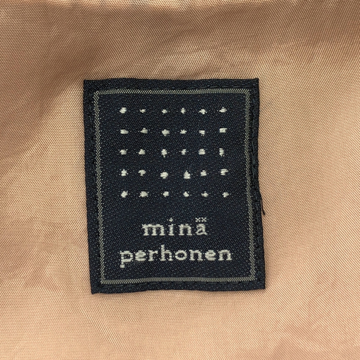 mina perhonen / 미나페르호넨 | sunny rain 울 옷 무늬 프린트