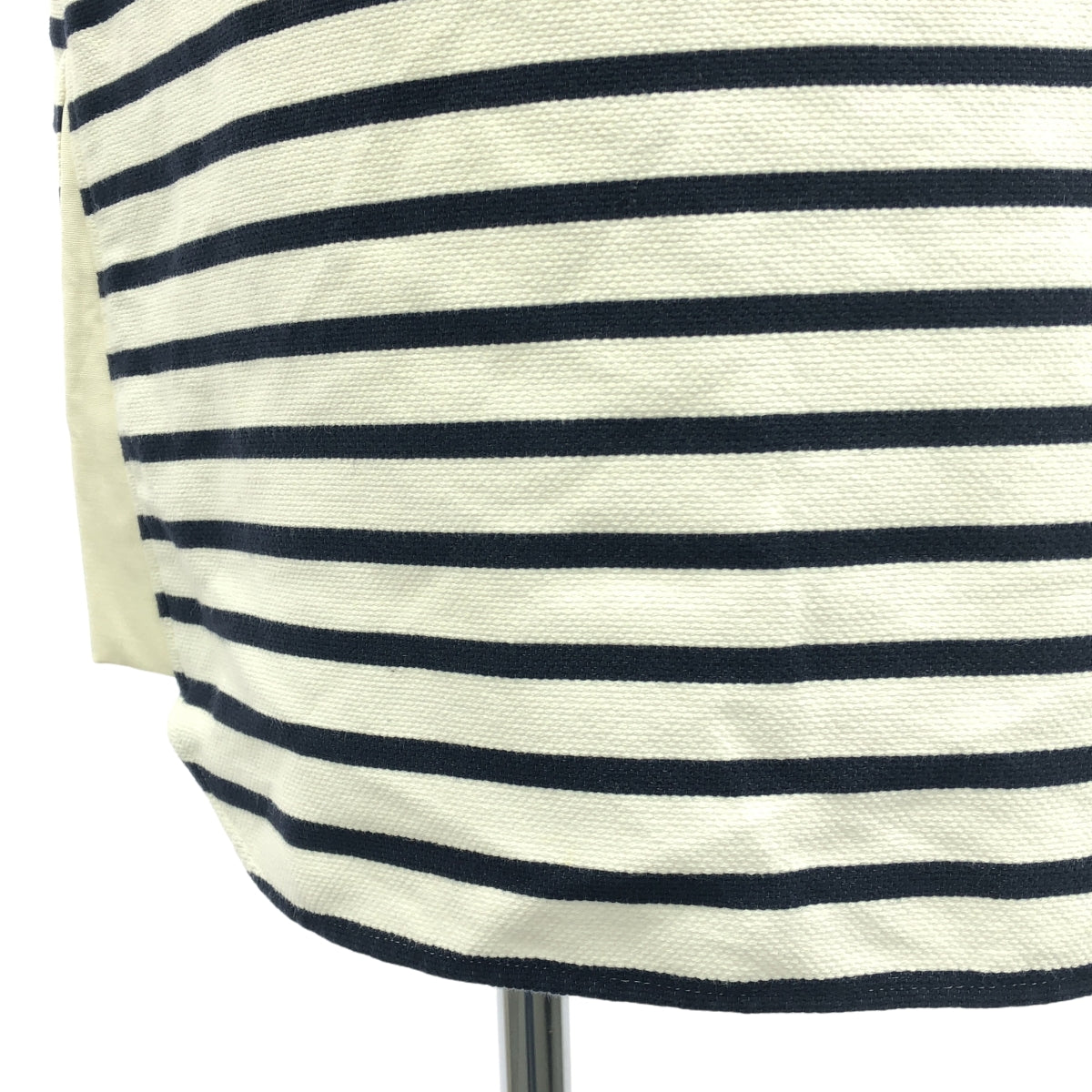 ADORE / 아도어 | 테두리 코쿤 전환 원피스 | 36 | 화이트/네이비 | 여성