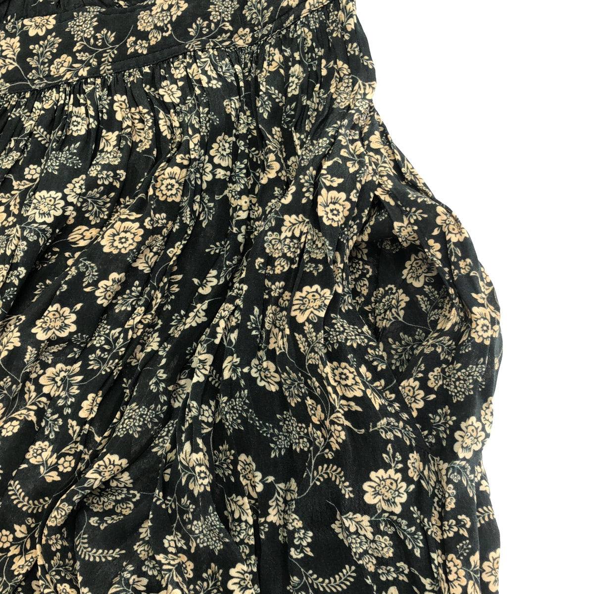 ne Quittez pas / 누키테파 |