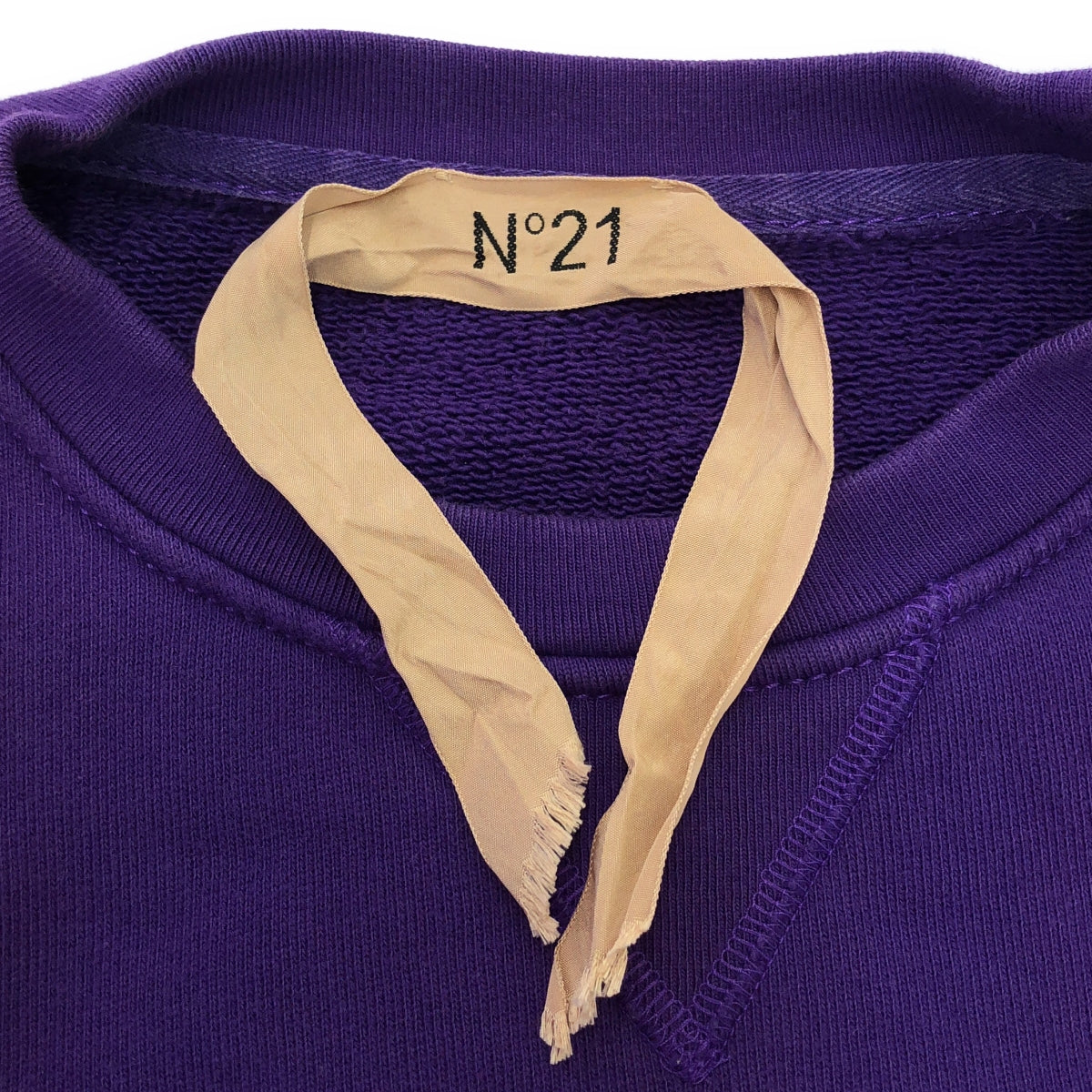N°21 / ヌメロヴェントゥーノ | logo design short sweat ロゴプリントクロップドスウェット | S | パープル | レディース