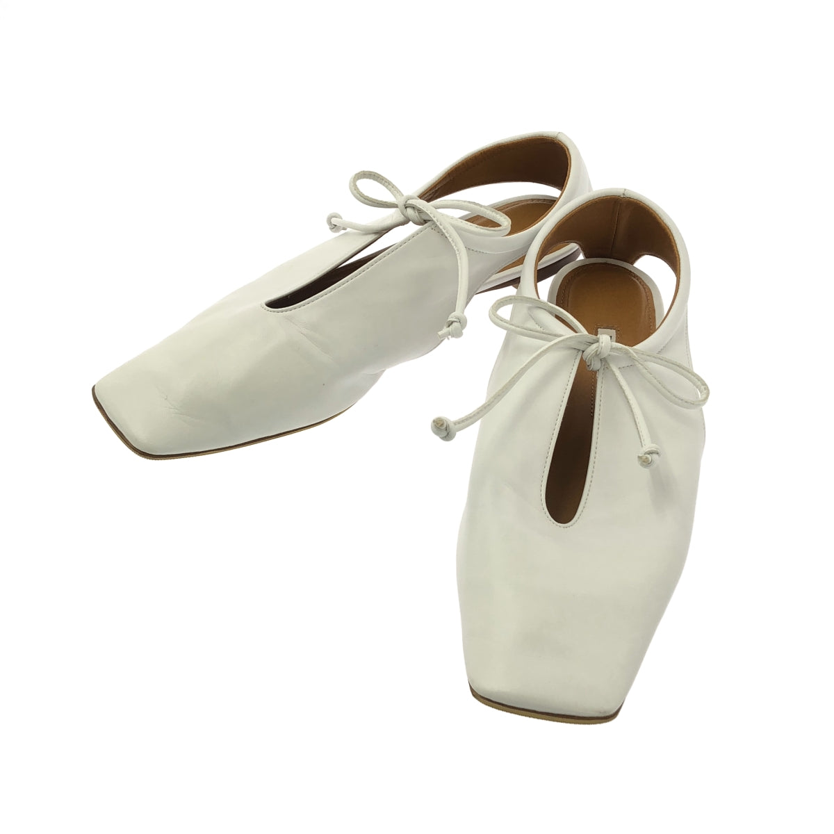 【미품】 PIPPICHIC / 피피식 | AMBER COCO 스퀘어 투 플랫 슈즈 | 36 1/2 | 화이트 | 여성