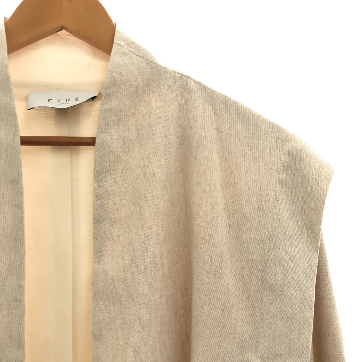 ETRE TOKYO | Shoulder tuck jacket | M | Beige | Women's