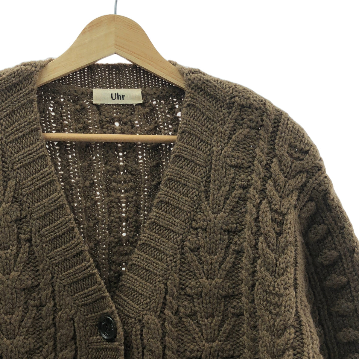 【美品】  Uhr / ウーア | 2021AW | Cable V-neck Cardigan / ケーブル ニット カーディガン | F | ブラウン | レディース