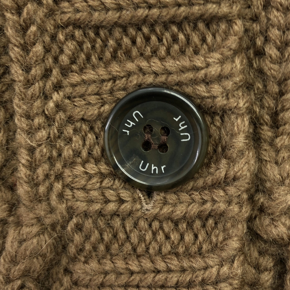 【미품】 Uhr / 우어 | 2021AW | 케이블 V-neck Cardigan / 케이블 니트 가디건 | F | 브라운 | 여성