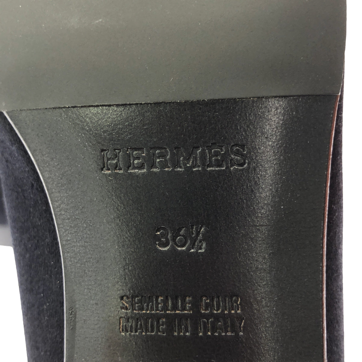 [新品] 愛馬仕 |刺繡標誌平底鞋 | 36 1/2 |黑色 |女性的