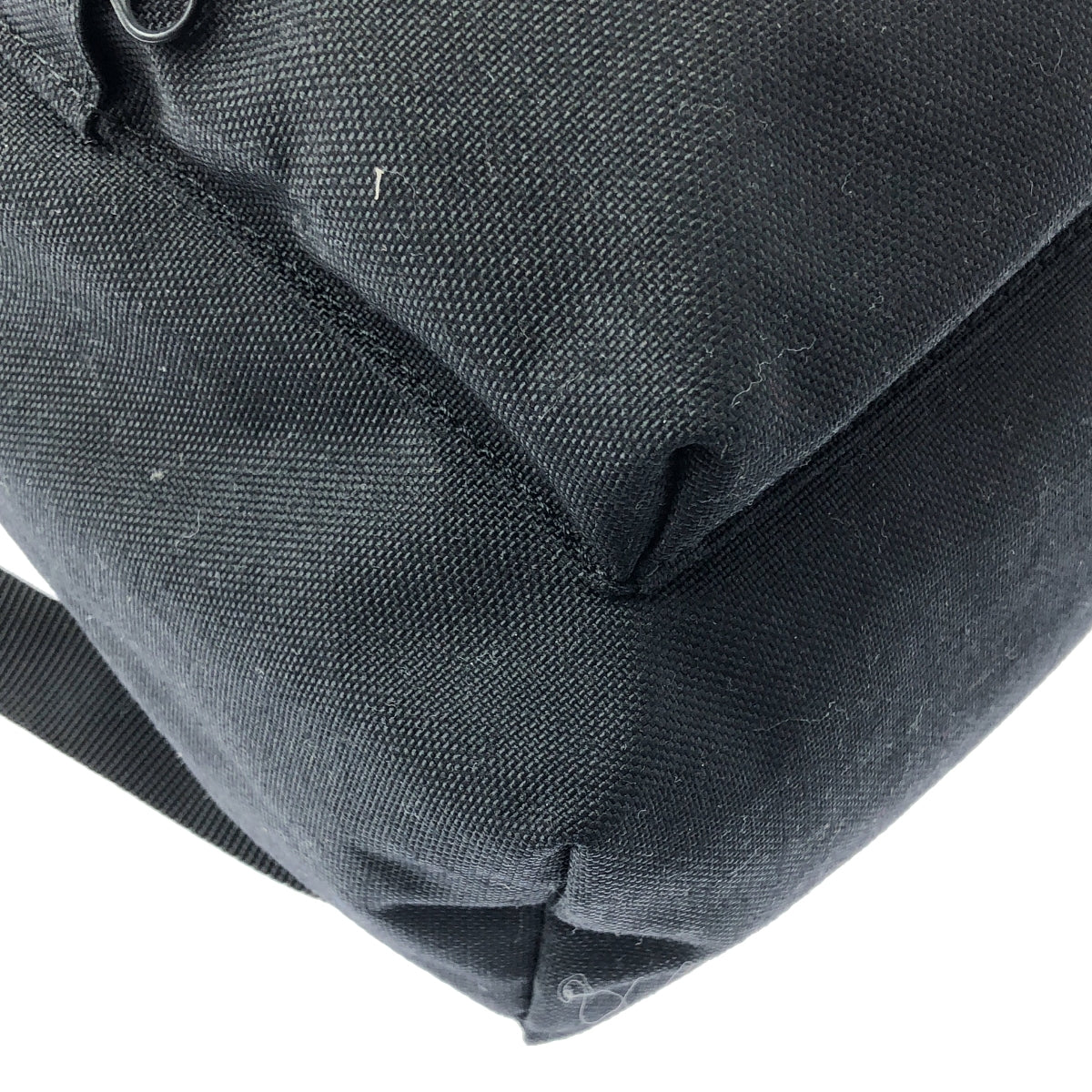 COMME des GARCONS | 巴黎時裝週皮革邊飾尼龍背包 |