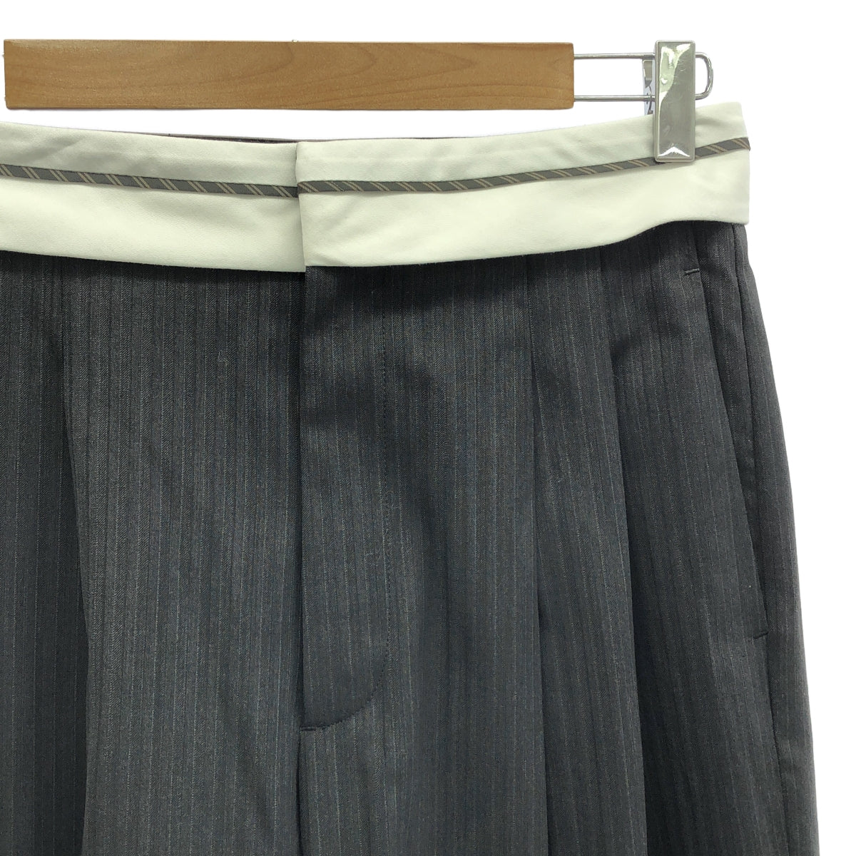 [新品] BEAUTY&amp;YOUTH | 條紋馬腰帶褶皺寬褲 | S | 深灰色 | 女款