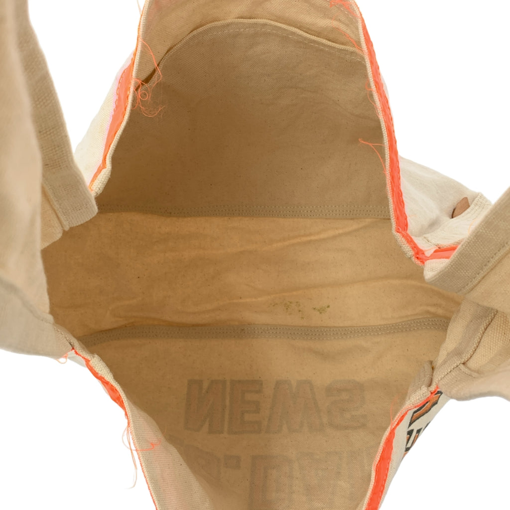 框架 | 比好更好 | 帆布報紙袋 |