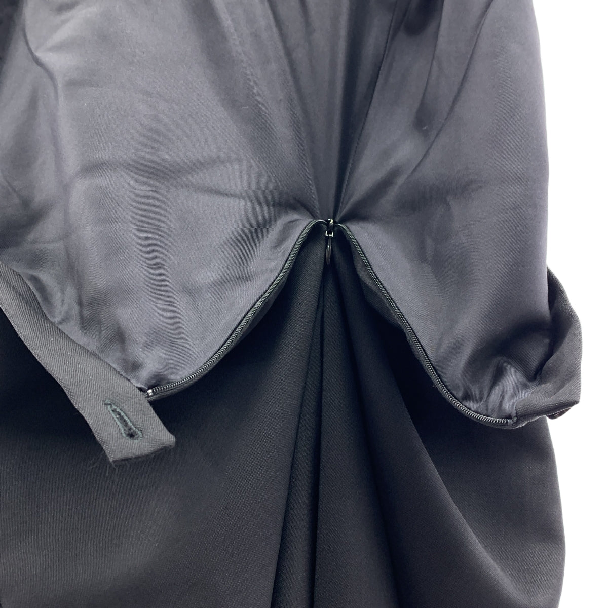 Maison Margiela | 2022AW | 絲綢、玫瑰色羊毛、混合材質、交替變形、再加工羊毛連身裙 | 36 | 女裝