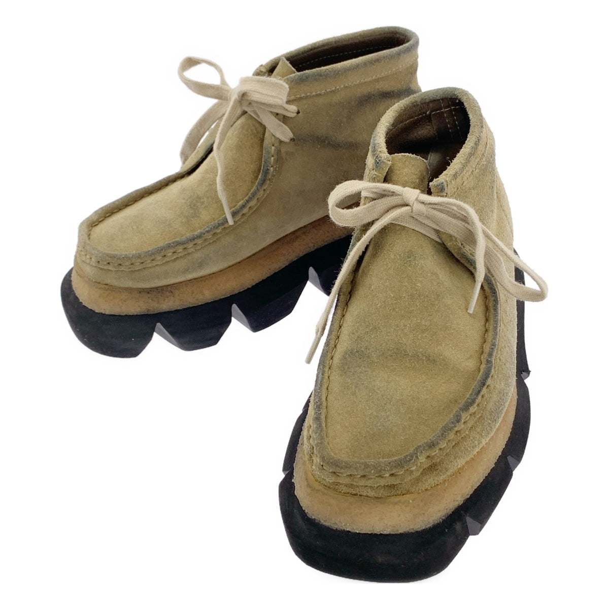 sacai / sacai | x clarks / Clarks Wallabee 靴 / 絨面革和皮革 Wallabee 短靴 | 尺寸 22.5 | 米色 | 女款