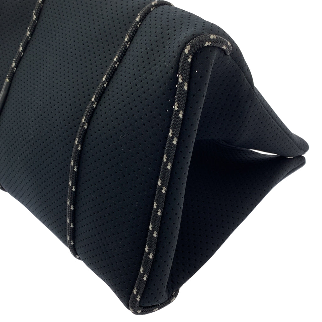 逃脫狀態 | 逃脫拳擊手提袋 |