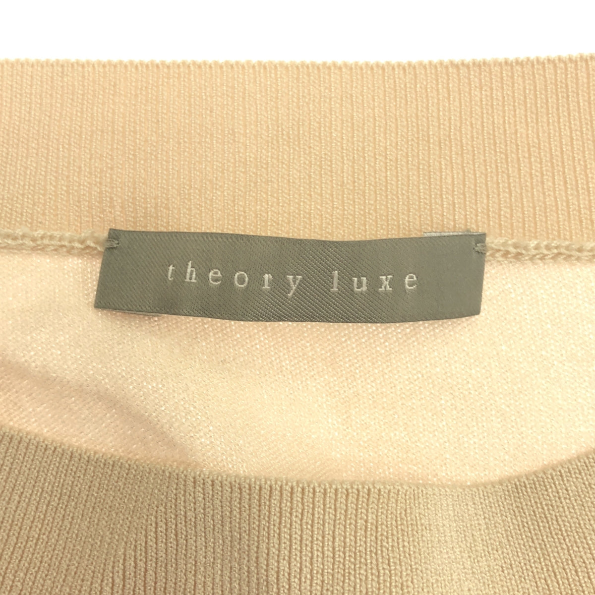 theory luxe | DAPHANE Rayon Nylon Side Slit Short Sleeve Knit T-Shirt | 38 |