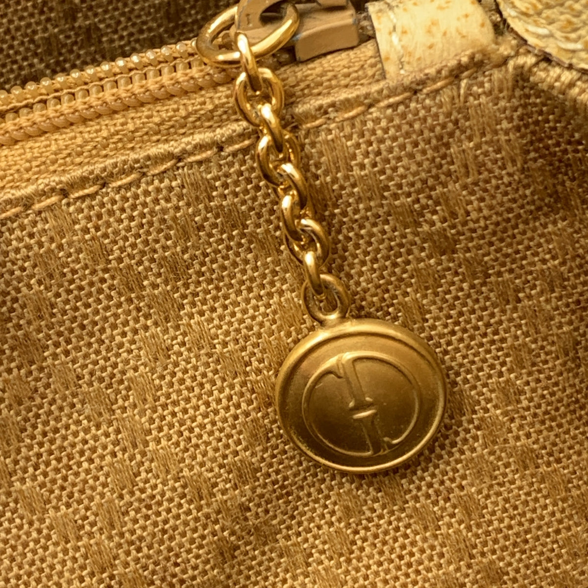 GUCCI | 絨面革和皮革手提包 | 全身印花襯裡 | 男女通用 | 米色 | 男士