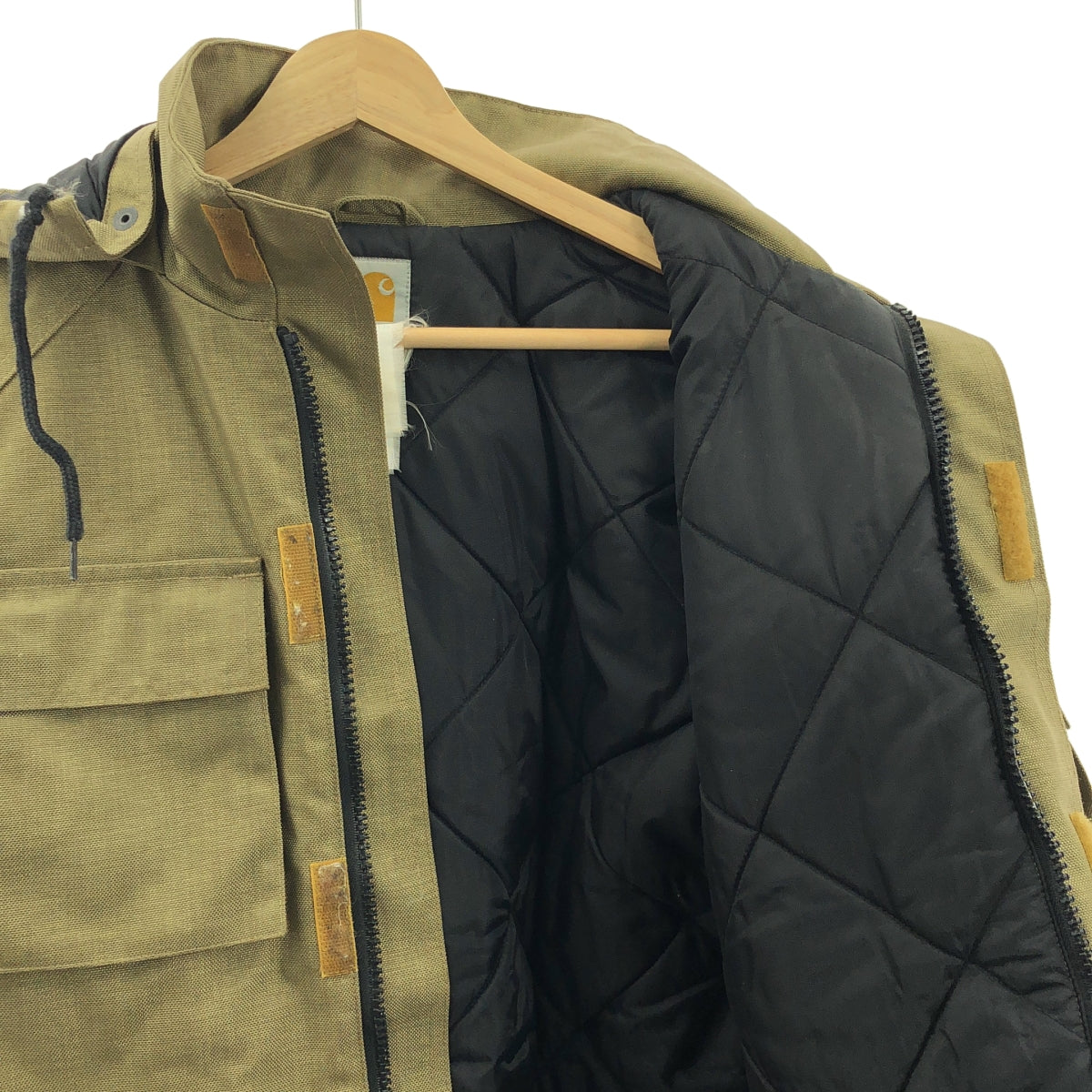 Carhartt | CORDURA 尼龍連帽外套 | 尺寸 S |