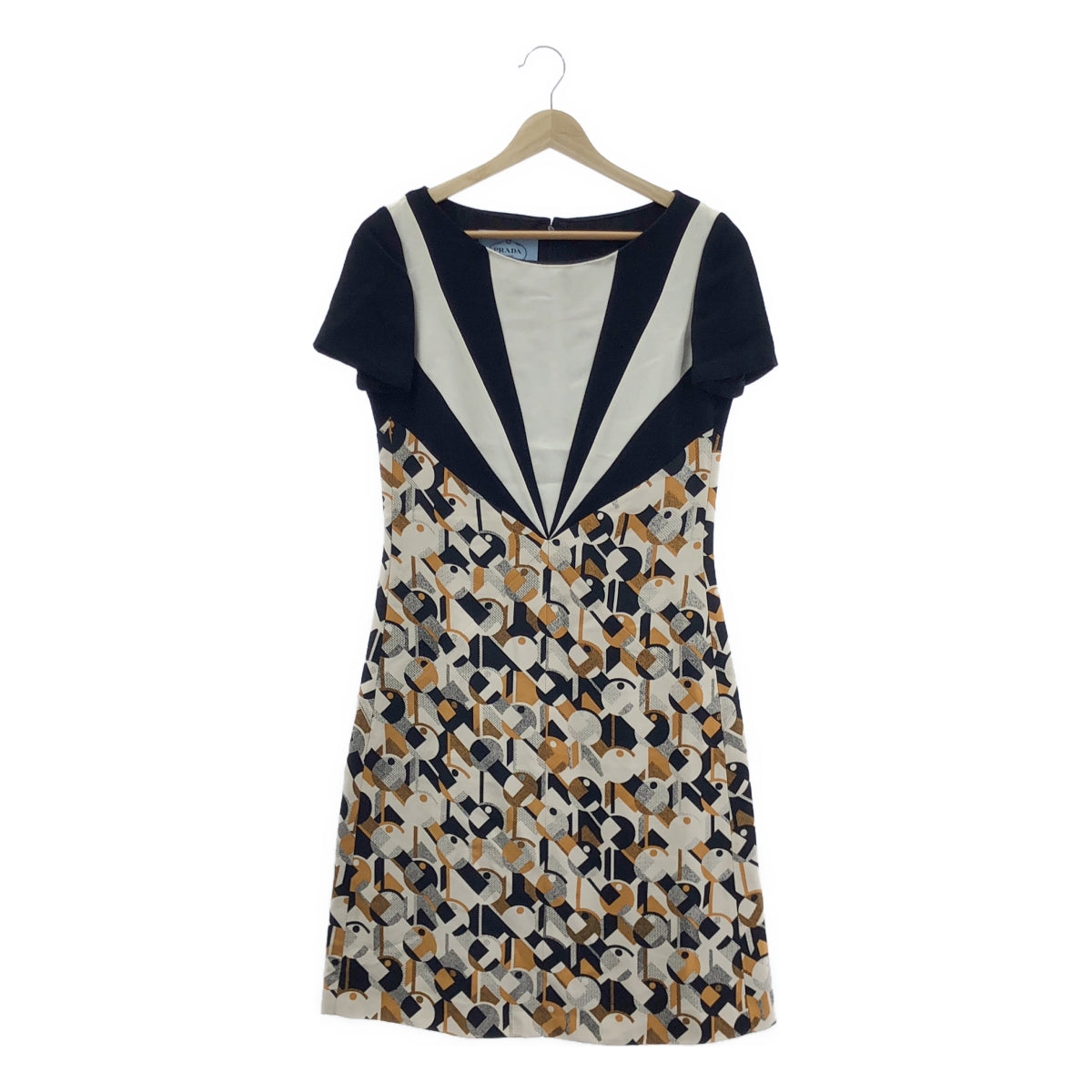 PRADA / 프라다 | 총 무늬 짧은 슬리브 원피스 | 36 | 여성