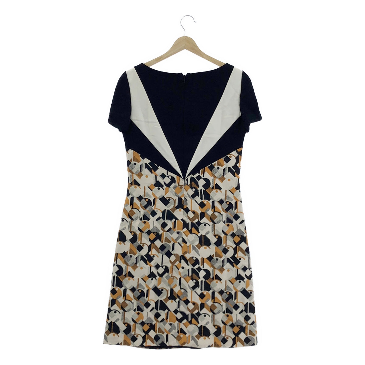 PRADA / 프라다 | 총 무늬 짧은 슬리브 원피스 | 36 | 여성
