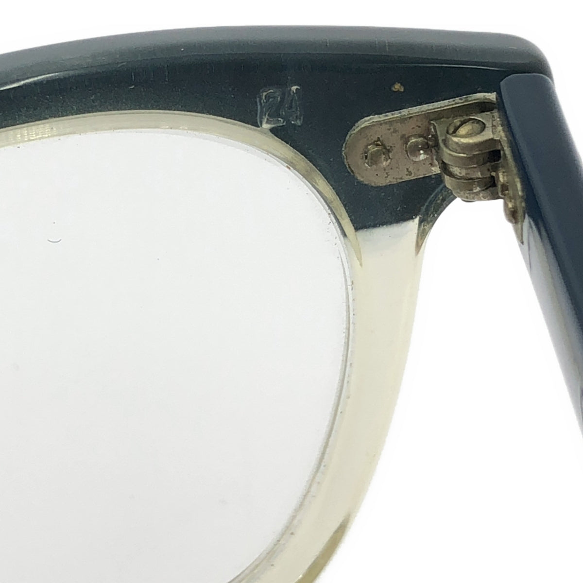 TART OPTICAL | LEADING LIZ 雙色眼鏡 | 男女通用 | 尺寸 46 x 24 | 海軍藍