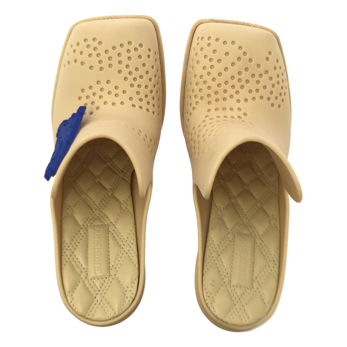 Burberry / バーバリー | Equestrian Knight Square-Toe Slip-On Mules / ロゴ スクエアトゥ パンチング ヒール パンプス | 37 |