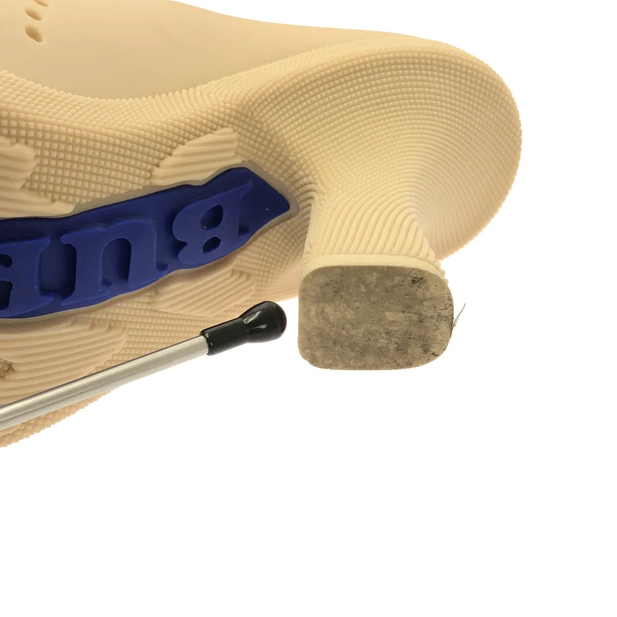 Burberry | 馬術騎士方頭套腳穆勒鞋 | 飾有品牌標誌的方頭鏤空高跟鞋 | 37碼 |