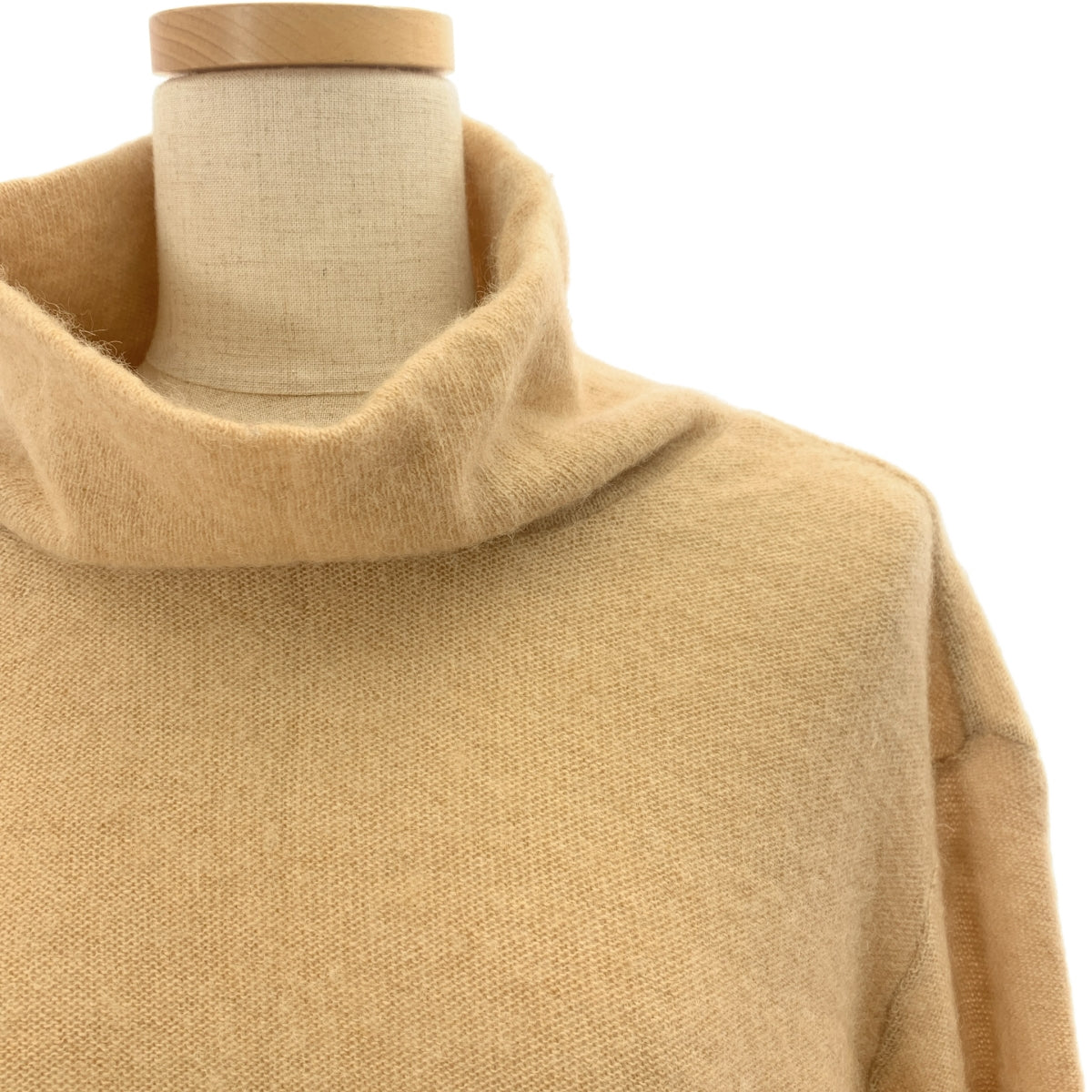 mina perhonen / ミナペルホネン | sand hill キャメル ハイネック