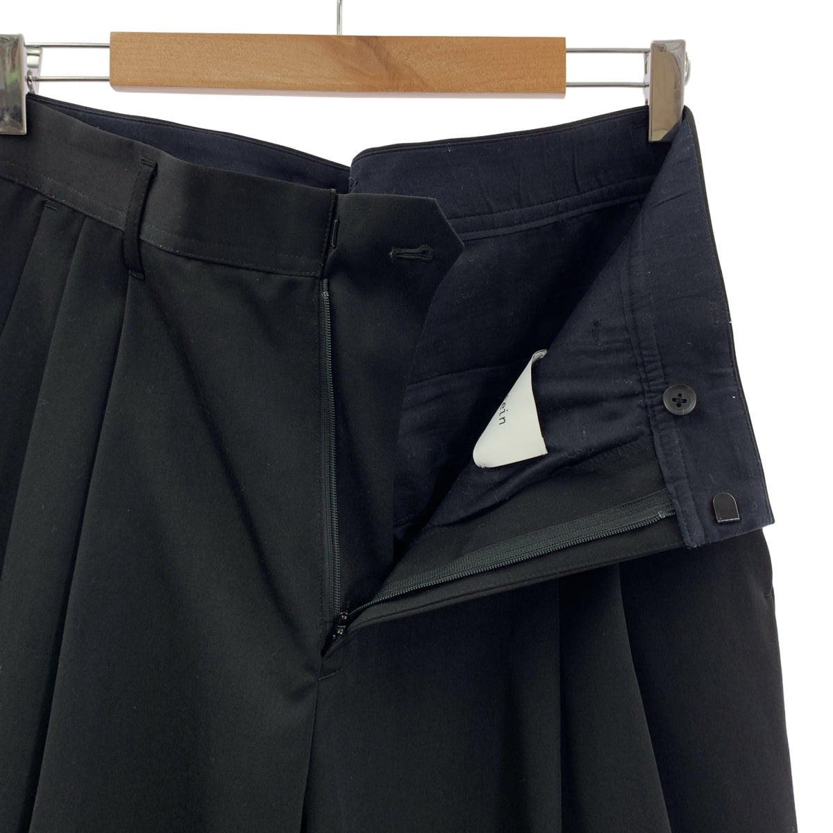 Stein | 雙褶闊腿褲 | 男士 | L碼