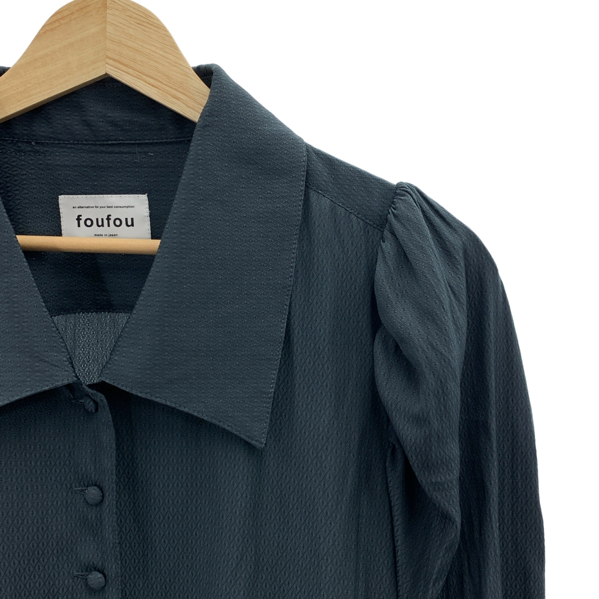 foufou / foufou | 天花板手柄襯衫 / 天花板手柄襯衫 |