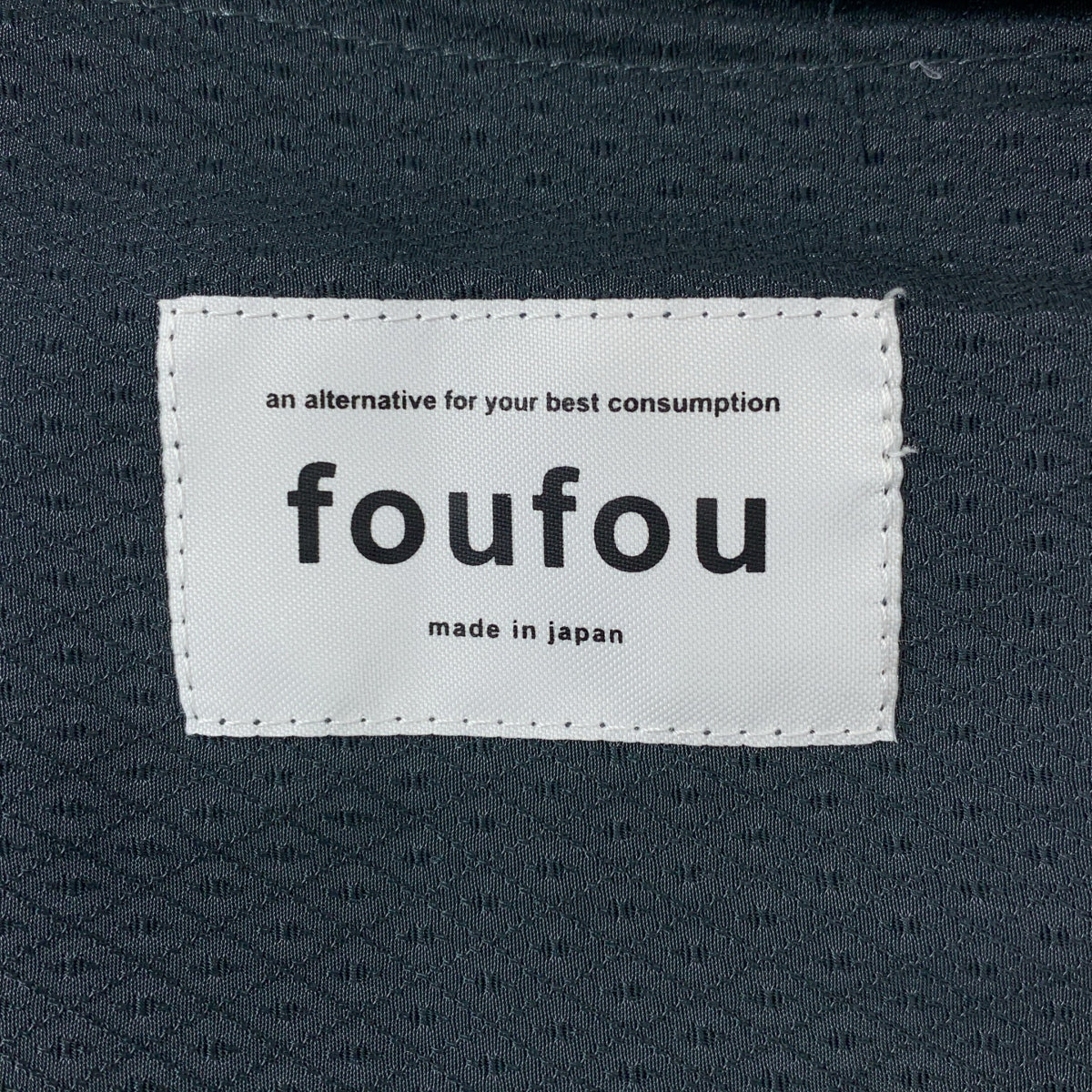 foufou / foufou | 天花板手柄襯衫 / 天花板手柄襯衫 |
