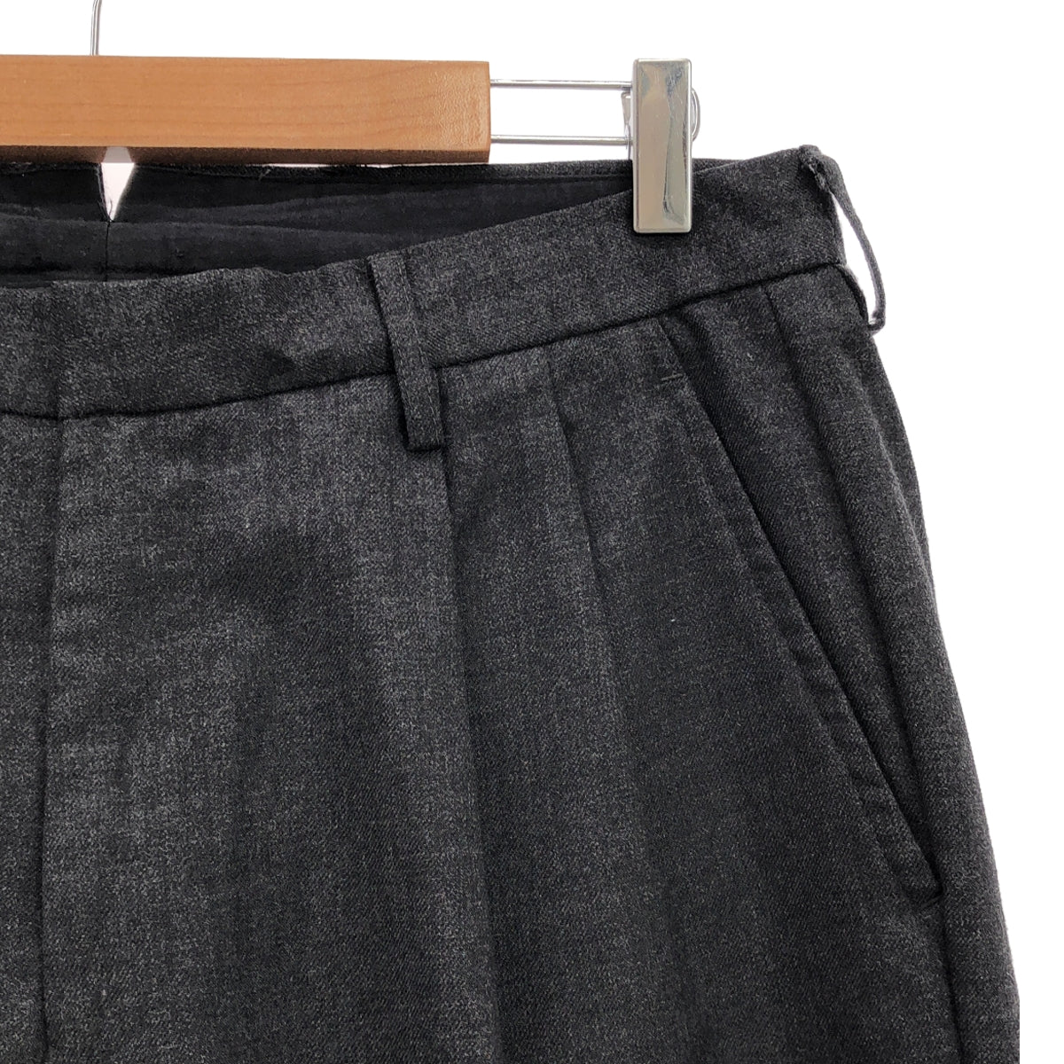 District UNITED ARROWS | Wool 2-pleat straight slacks | Size 46 | Men's