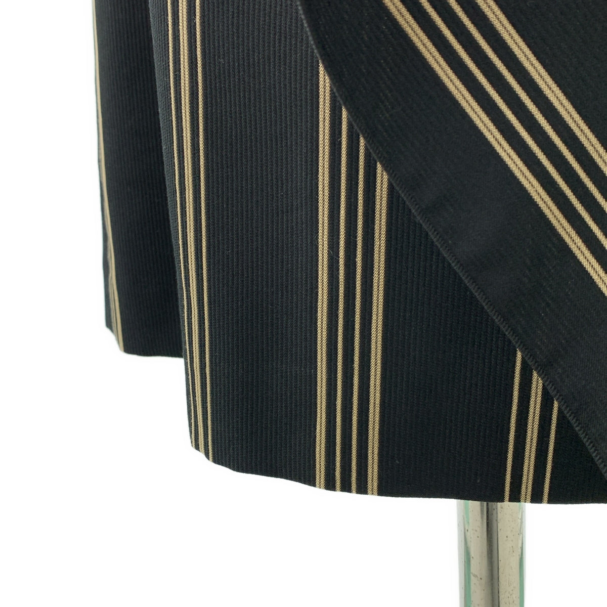 ADORE / 어도어 | 쿨 스트라이프 스커트 / 안감 포함 | 36 | 여성