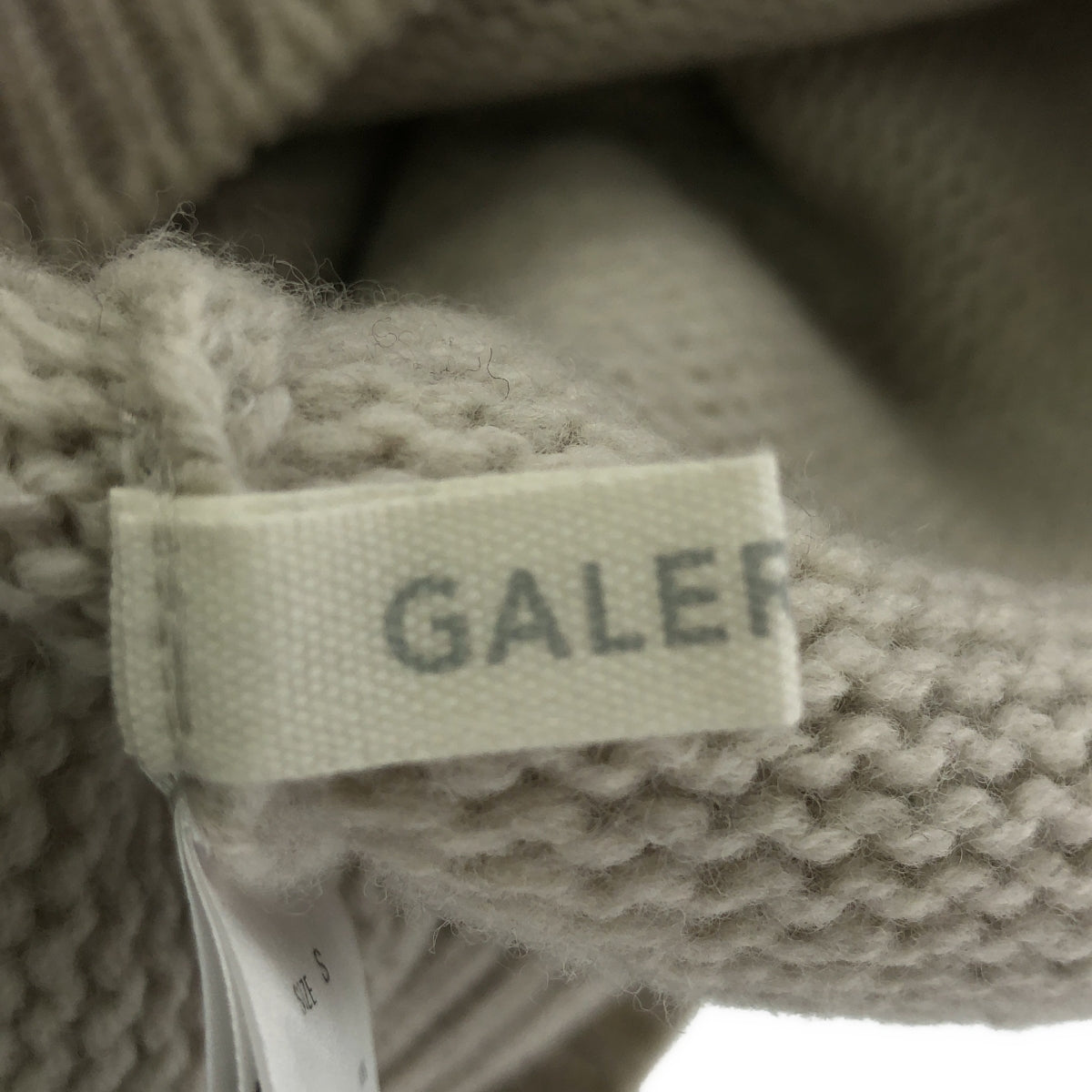 GALERIE VIE / Galerie Vie | Fine wool high neck pullover | S | Beige | Women's