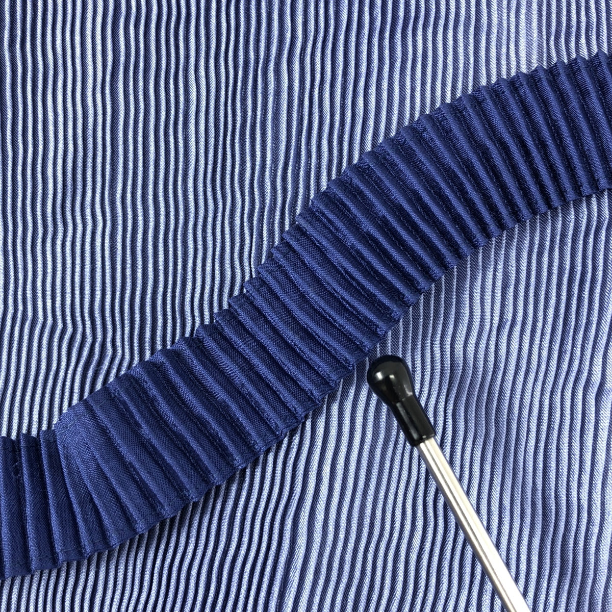 im product ISSEY MIYAKE / 아임 제품 이세이미야케 | 변형 비대칭 주름 포켓 드레스 원피스 | F | 블루 | 여성