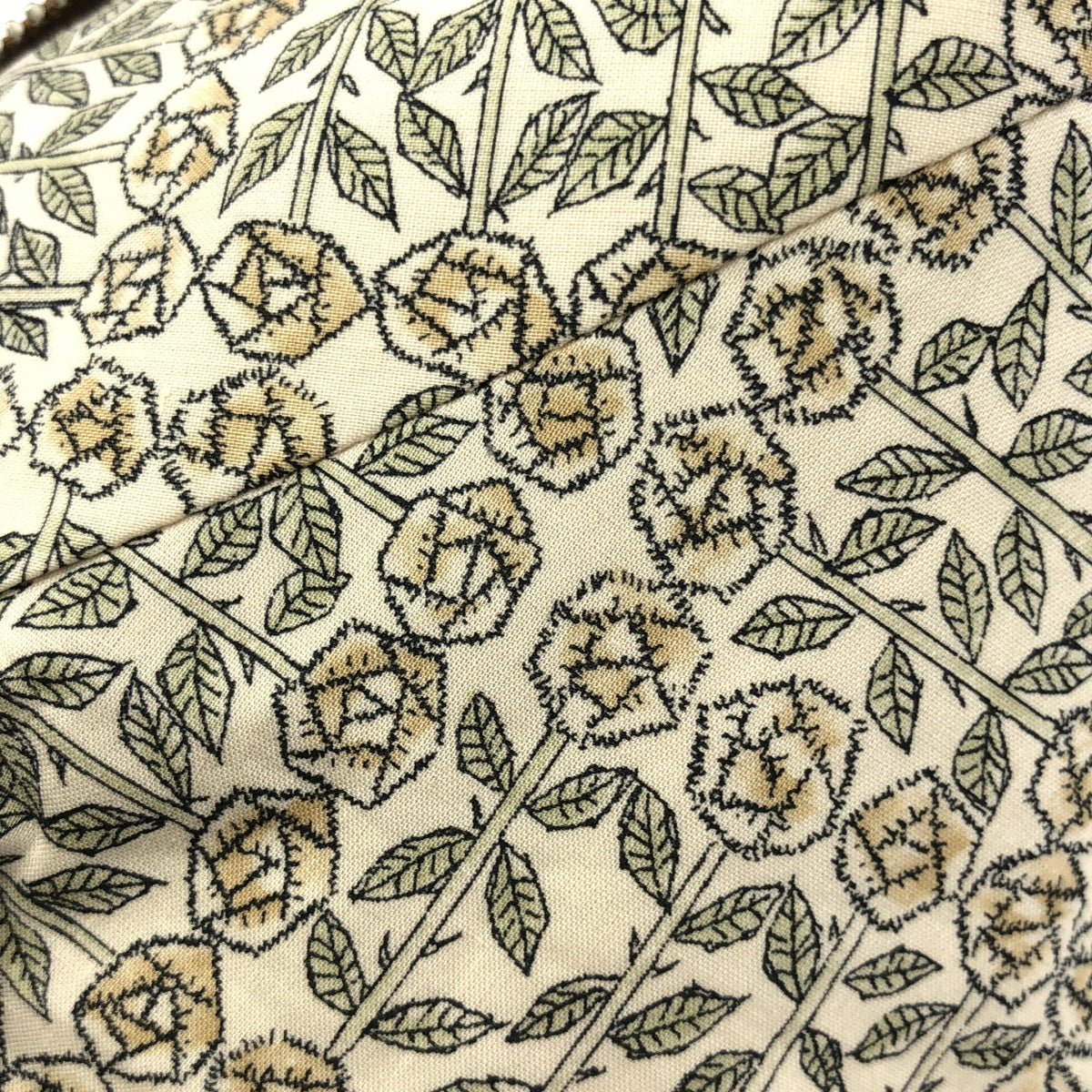 mina perhonen / ミナペルホネン | 2023AW | crystal pouch / land puzzle / クリスタル ポーチ / 裏地総柄 |