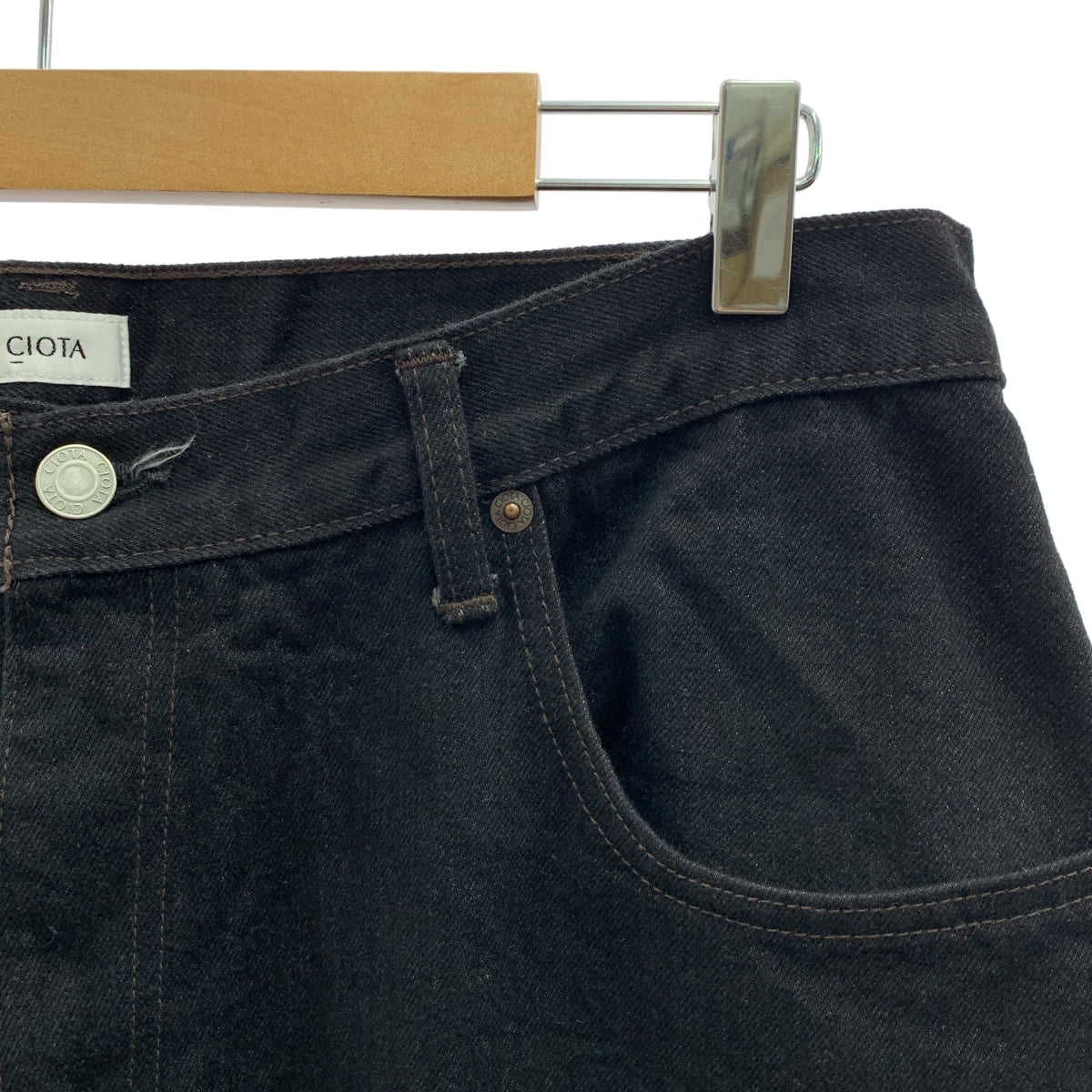 CIOTA | 寬鬆五口袋褲 | 尺寸 34 |