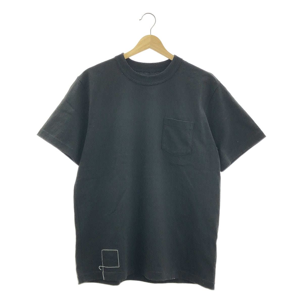 sacai | 2025SS | x WTAPS 刺繡 T 卹 01 標誌刺繡 T 卹 | 2 | 男款