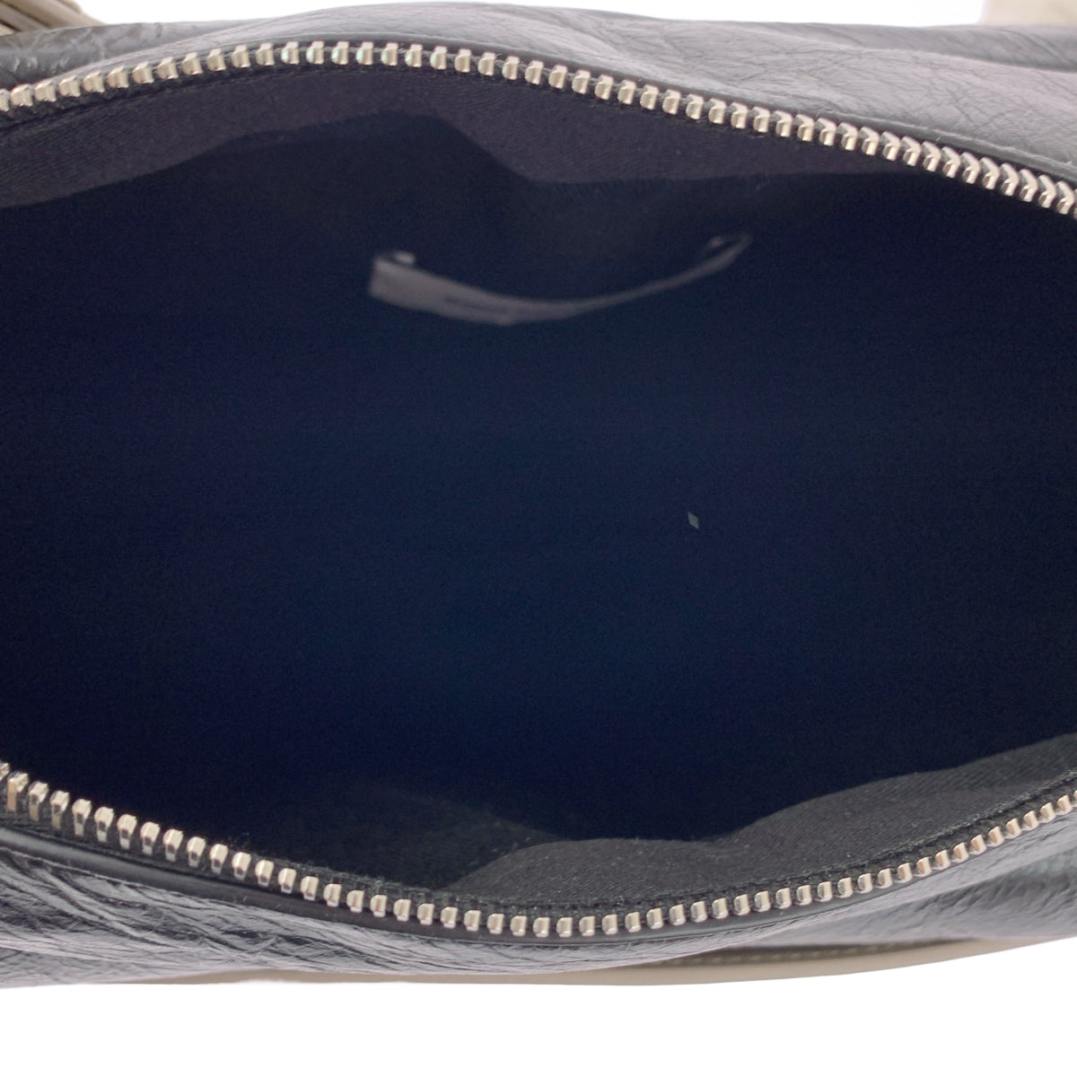 Kiko Kostadinov / 키코코스타디노프 | 2025SS | DEULTUM LEATHER BAG 패널 전환 가죽 숄더백 | OS | 남성