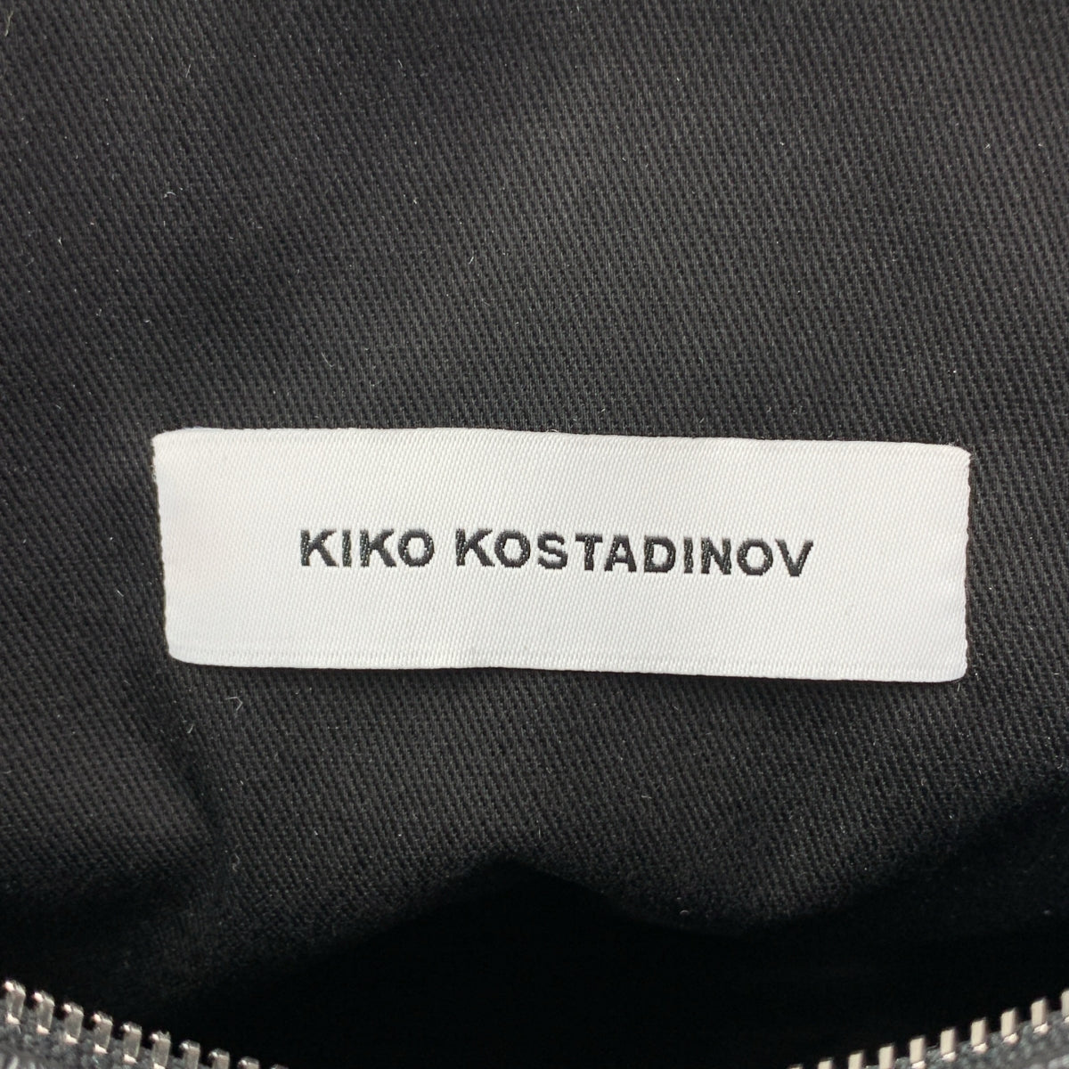 【新品】  Kiko Kostadinov / キココスタディノフ | 2025SS | DEULTUM LEATHER BAG パネル切替 レザー ショルダーバッグ | OS | BLACK/BEIGE / ブラック×ベージュ | メンズ