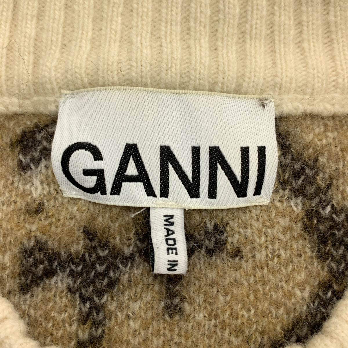 Ganni / 가니 | 2022AW | Leopard Jacquard O-neck / 울 총무늬 레오파드 자가드 로고 니트 스웨터 | F | 여성