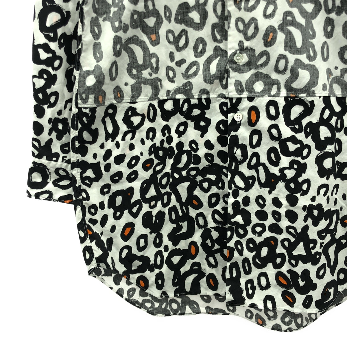 BLACK COMME des GARCONS / ブラックコムデギャルソン | 2021SS | 総柄 デザイン ブラウス シャツ | S | ホワイト/ブラック/オレンジ | レディース