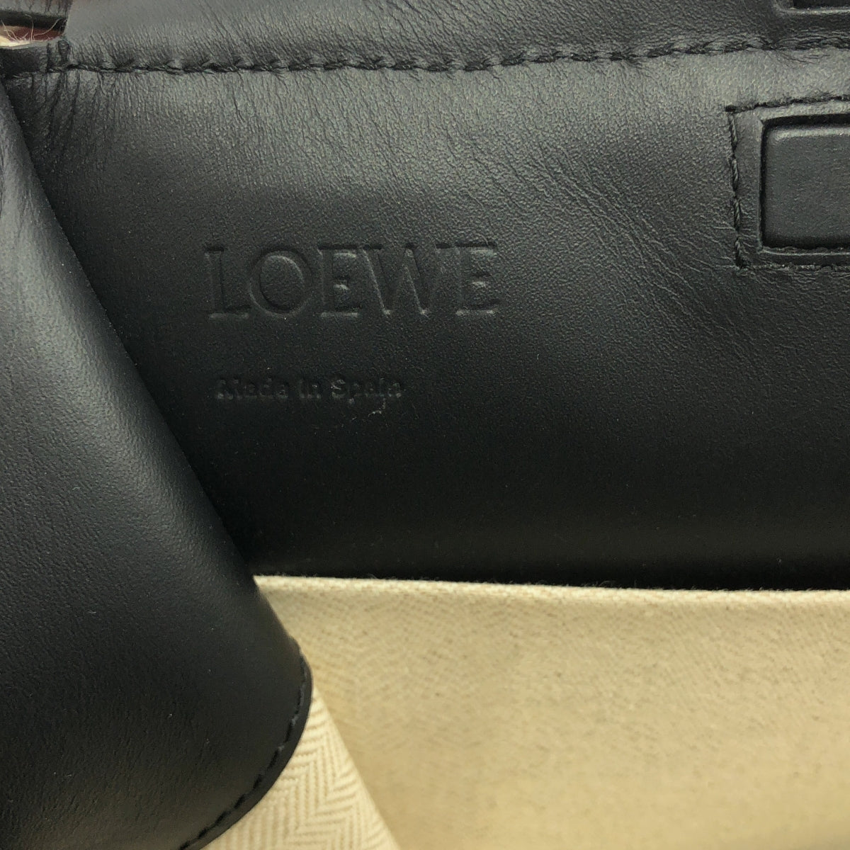 【미품】 LOEWE / 로에베 | 윌리엄 데 모건 플라워 자수 쿠션 토트 백 대형 | 멀티 컬러 | 여성