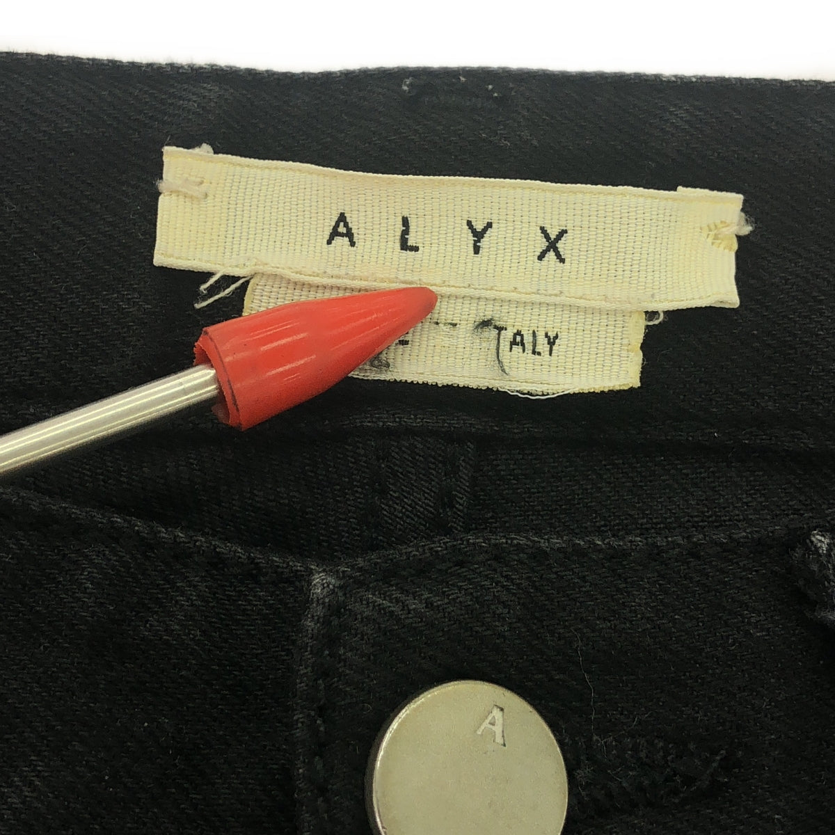 1017 ALYX 9SM / ALYX |杯墊扣牛仔褲 | 28 |黑色 |男士